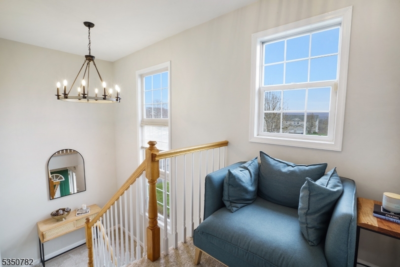 29 Winding Way Hamburg, NJ 07419 - Photo 10 of 17