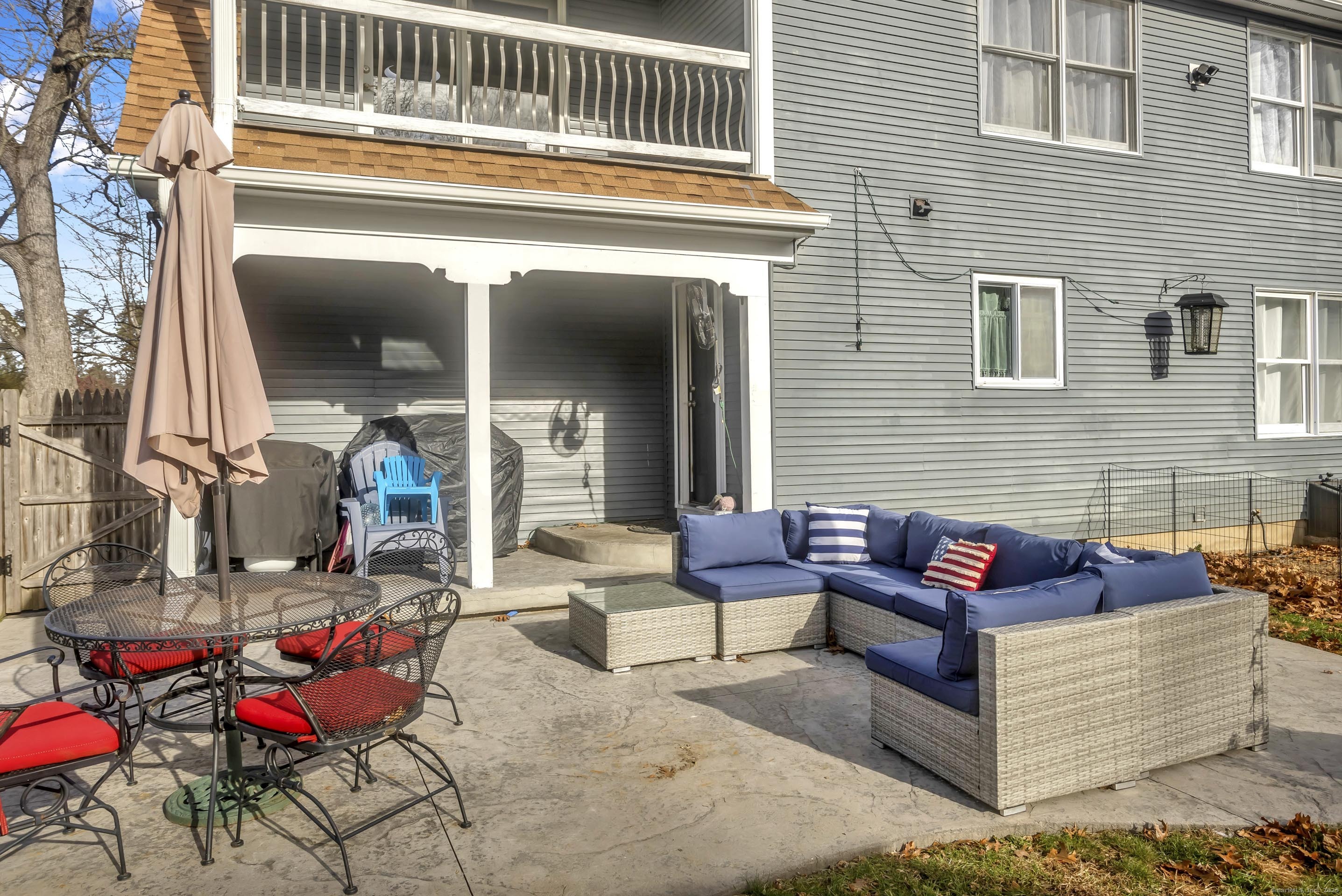 21 Brentwood Street Springfield, MA 01108 - Photo 39 of 40 a building outdoor space with patio furniture