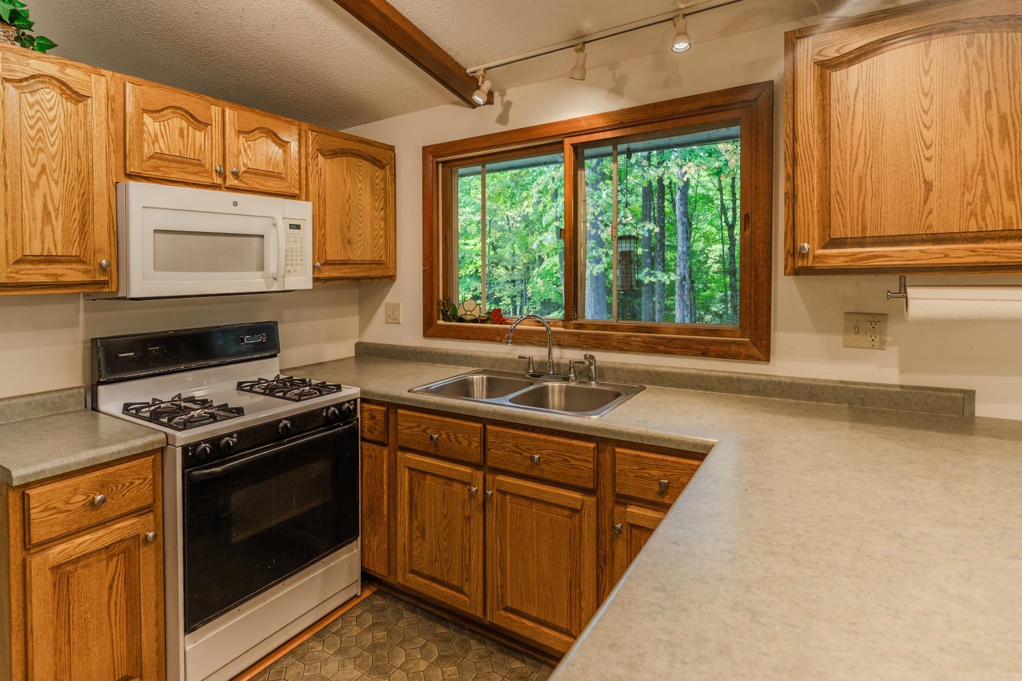 5610 Timber Lodge Road, Unit 3179 BLUEGILL ROAD Rhinelander, WI 54501 - Photo 6 of 39 Gallery Image 6