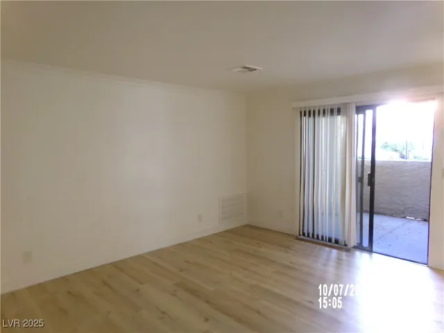 $179,000 | 2700 North Rainbow Boulevard, Unit 1105, Las Vegas, NV 89108