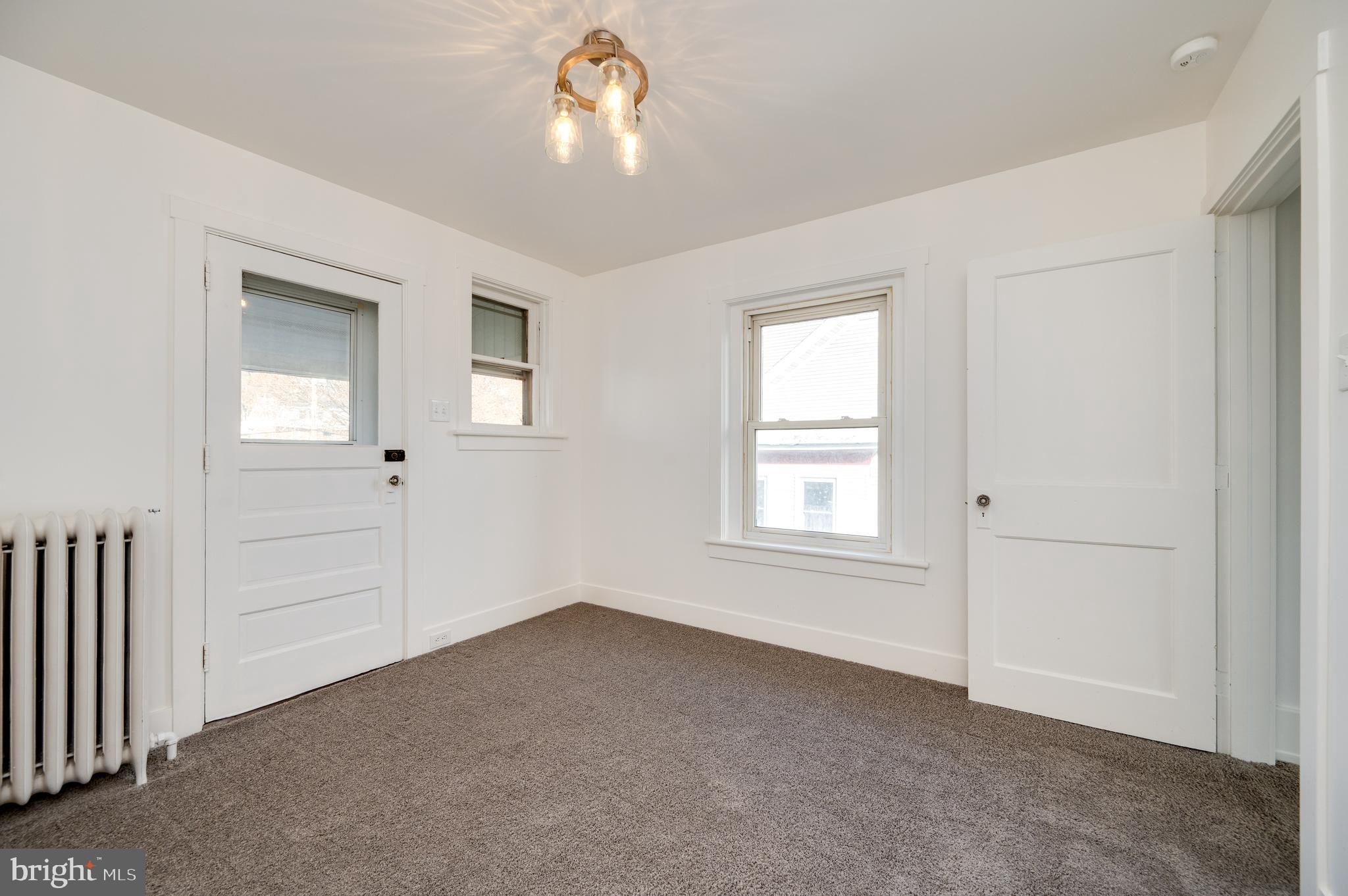 2021 Noble Street Reading, PA 19609 - Photo 31 of 54