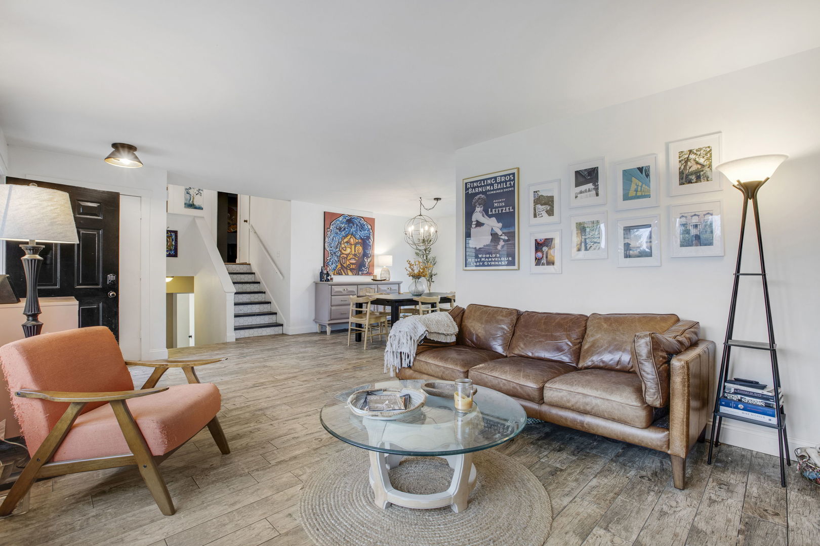814 Roger Road Woodstock, IL 60098 - Photo 5 of 26 a living room with furniture and a wooden floor