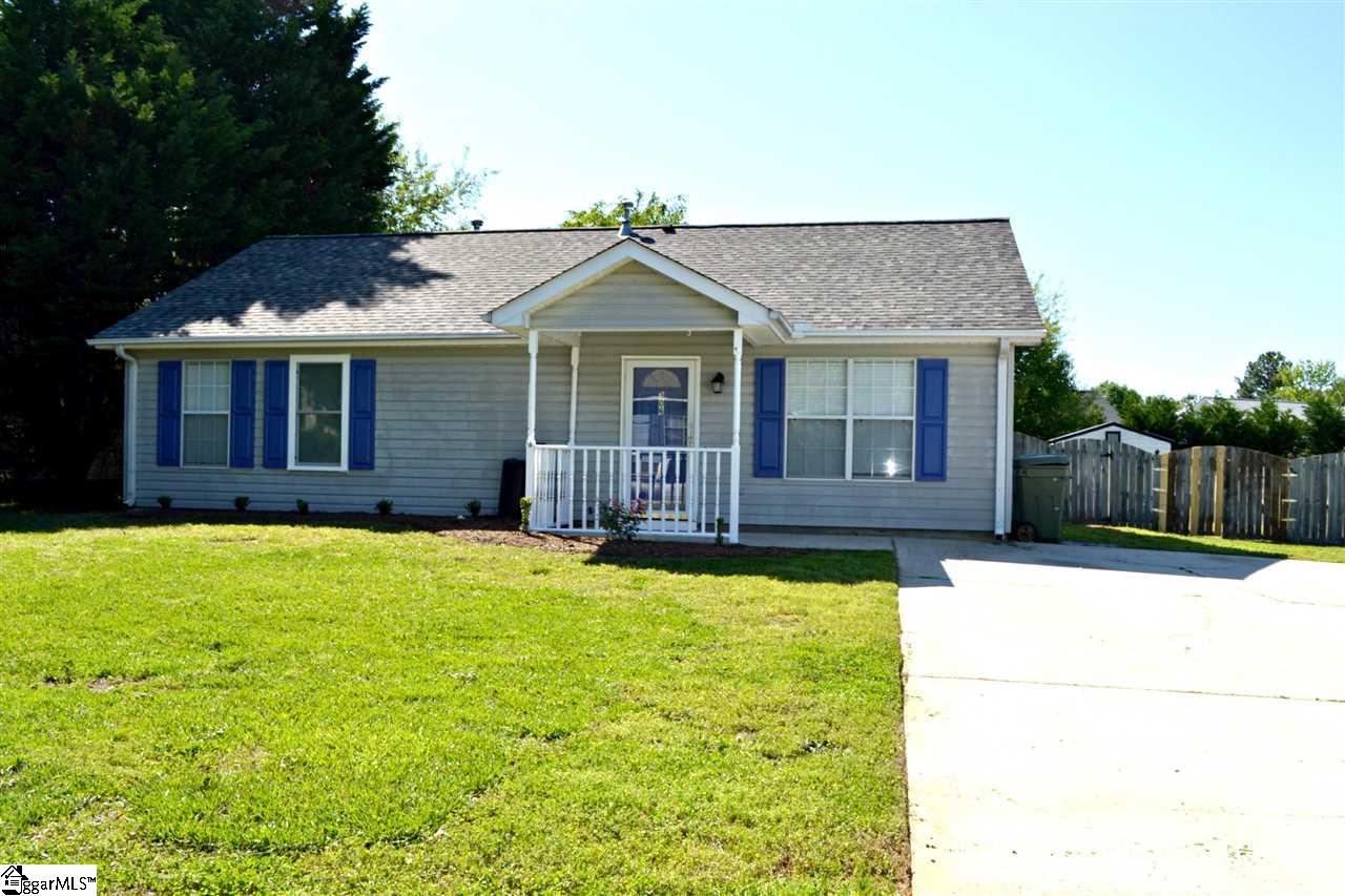 306 Mint Leaf Court Fountain Inn, SC 29644 - Photo 2 of 26