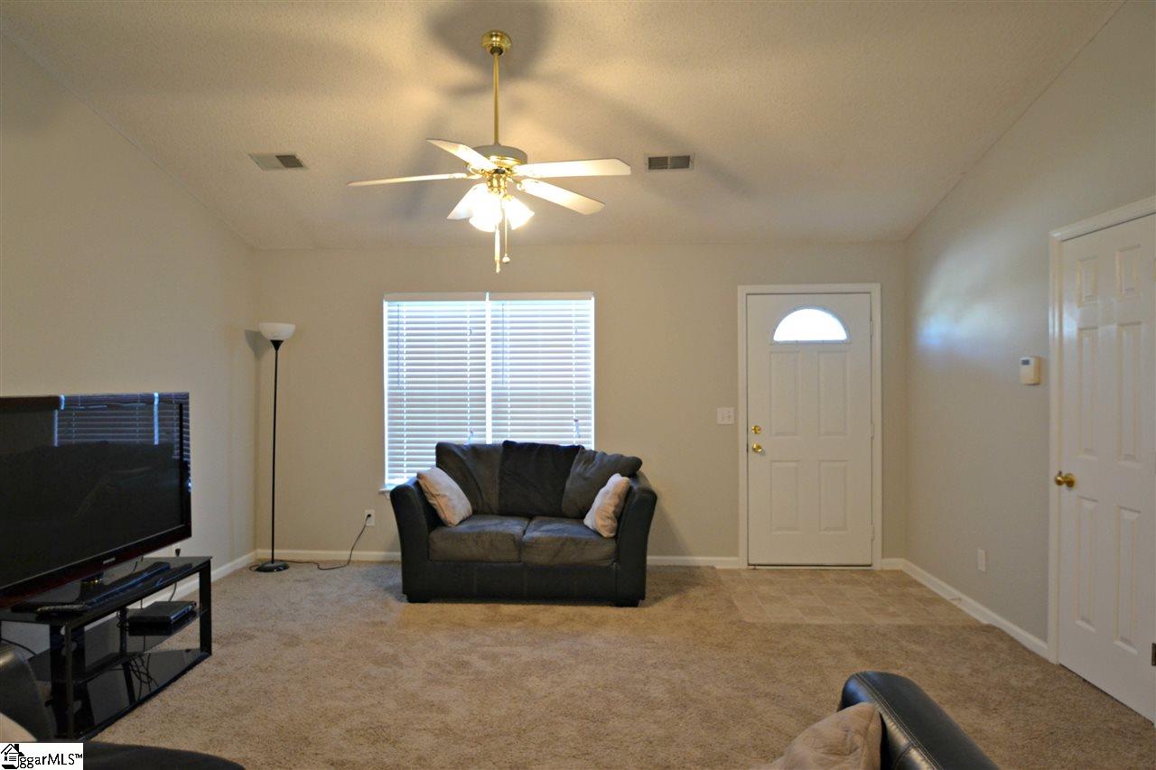 306 Mint Leaf Court Fountain Inn, SC 29644 - Photo 5 of 26