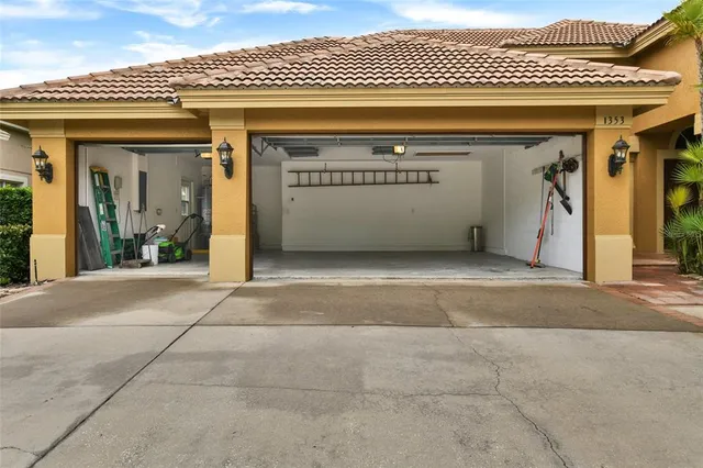 $869,000 | 1353 El Pardo Drive, Trinity, FL 34655