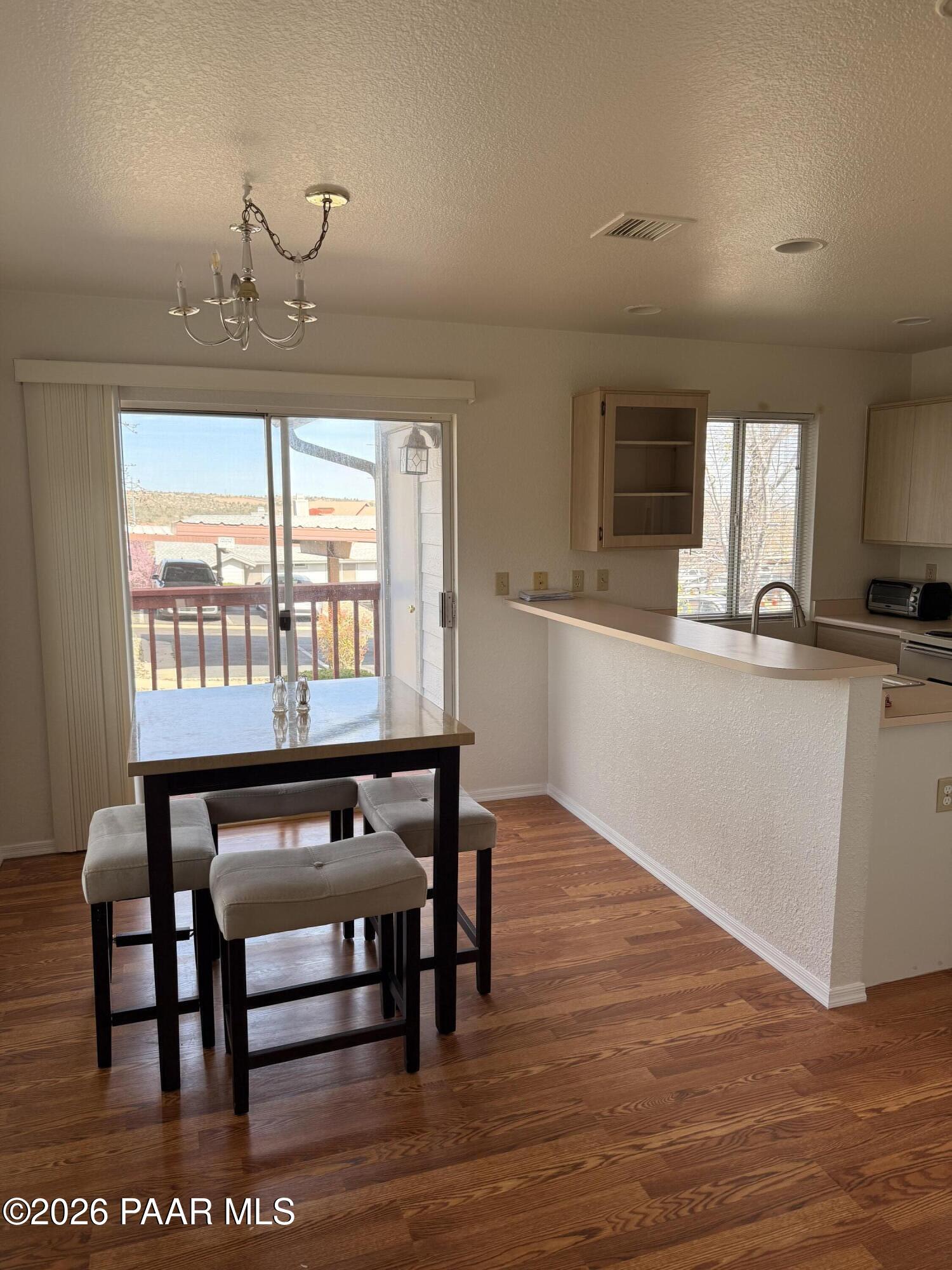 3059 Smokey Road, Unit 21E Prescott, AZ 86301 - Photo 7 of 20 kitchen dining area