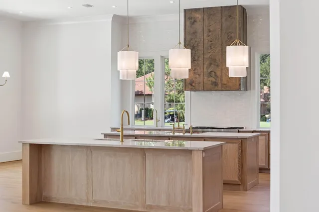 $3,449,000 | 329 Regatta Bay Boulevard, Destin, FL 32541