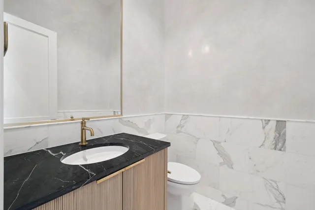 $3,449,000 | 329 Regatta Bay Boulevard, Destin, FL 32541