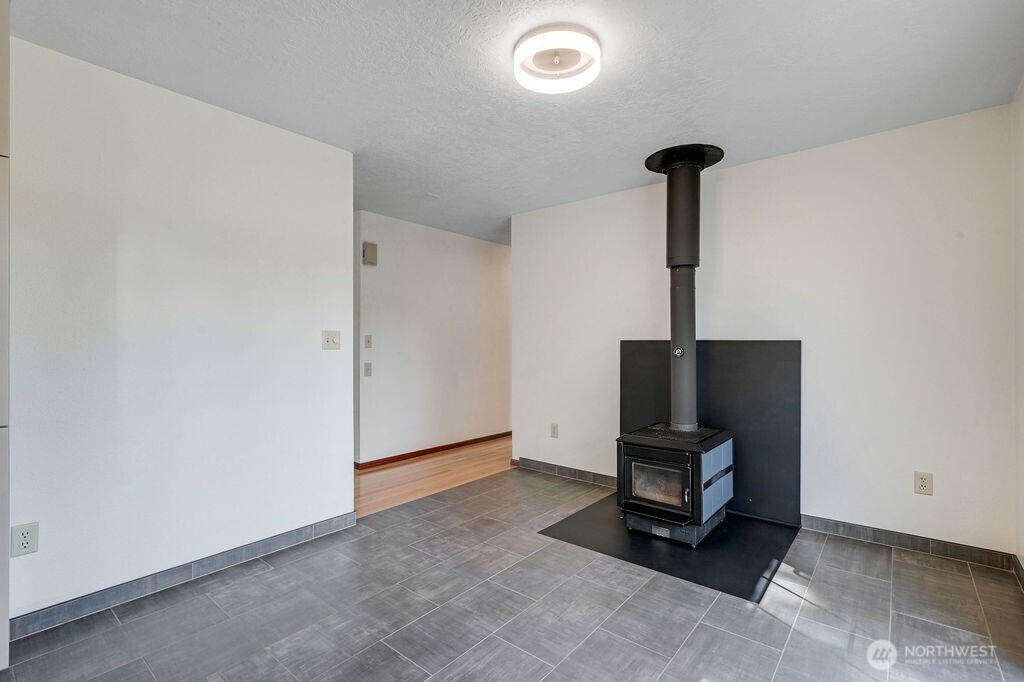 90 Kem Street Port Hadlock, WA 98339 - Photo 15 of 39