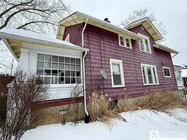 $139,900 | 37 Lawrence Avenue, Bradford, PA 16701