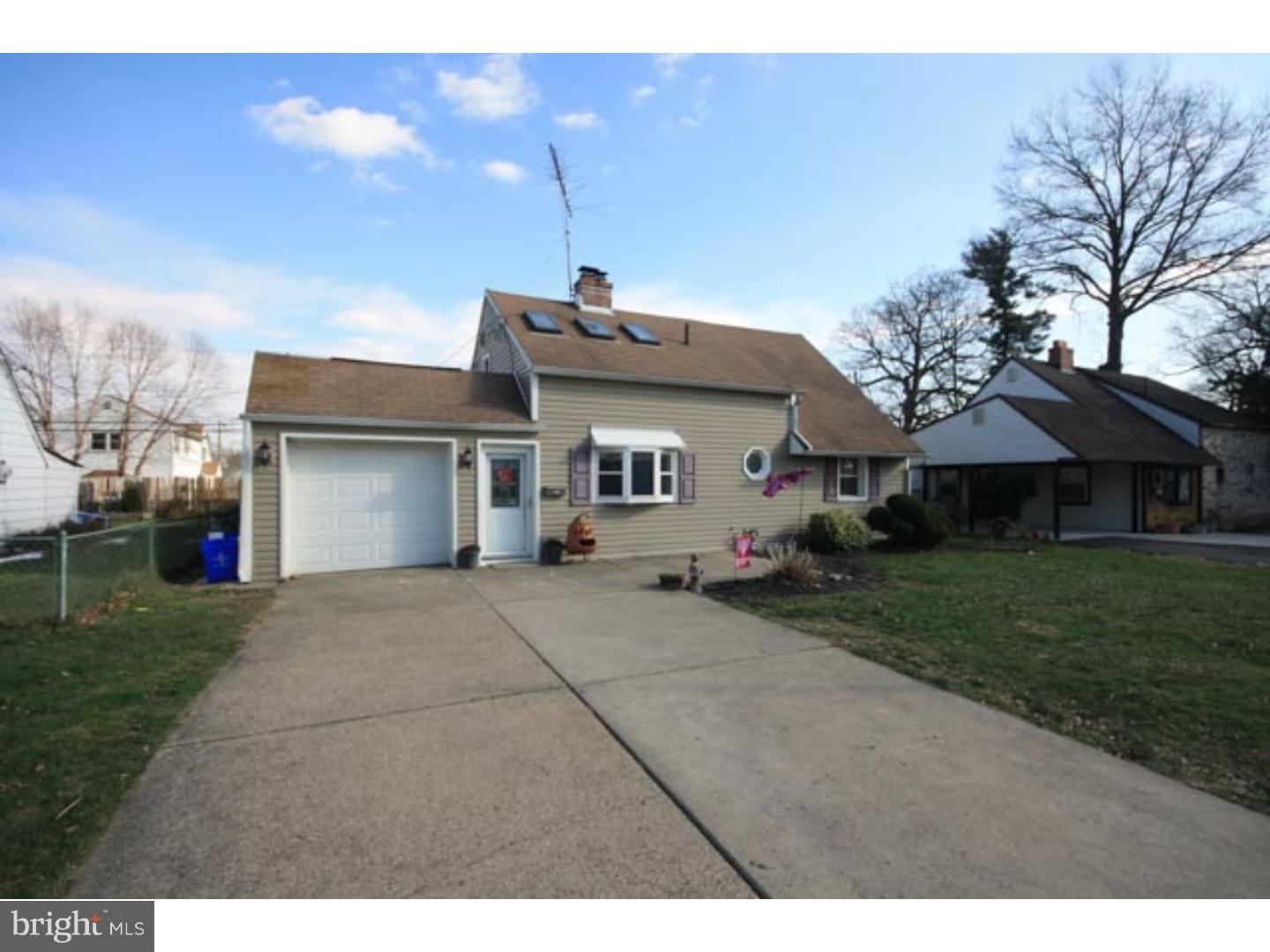 9213 Andover Road Philadelphia, PA 19114 - Photo 1 of 25 Exterior Front