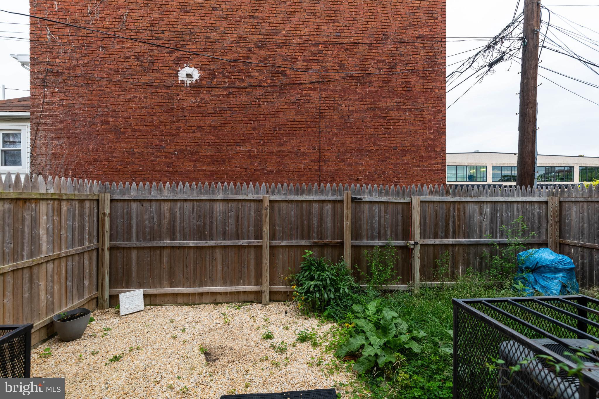 314 West 28th Street Baltimore, MD 21211 - Photo 22 of 27 a view of a backyard