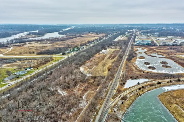 a view of an ocean view
