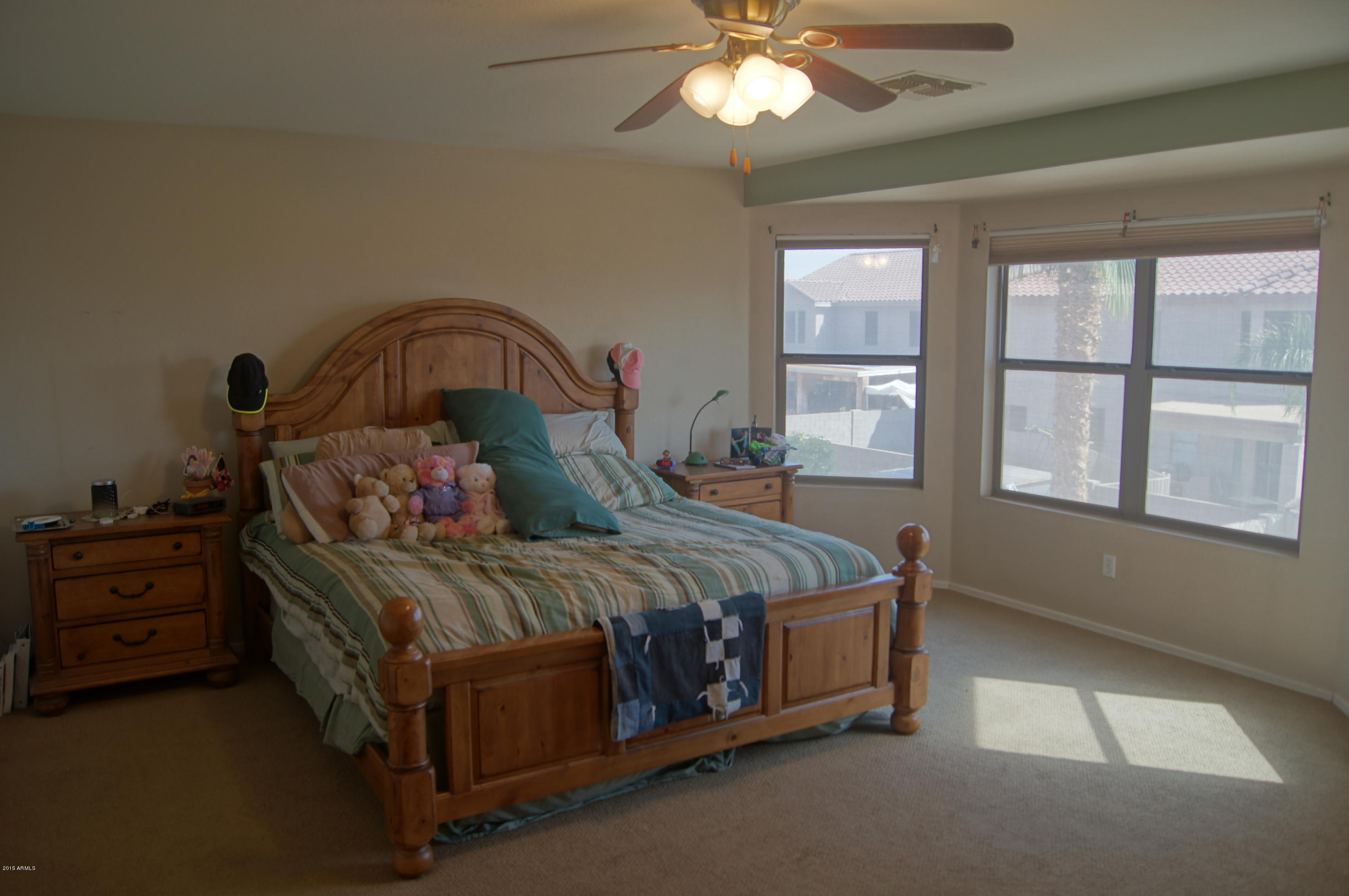 8041 West Hatcher Road Peoria, AZ 85345 - Photo 11 of 24 DSC00394