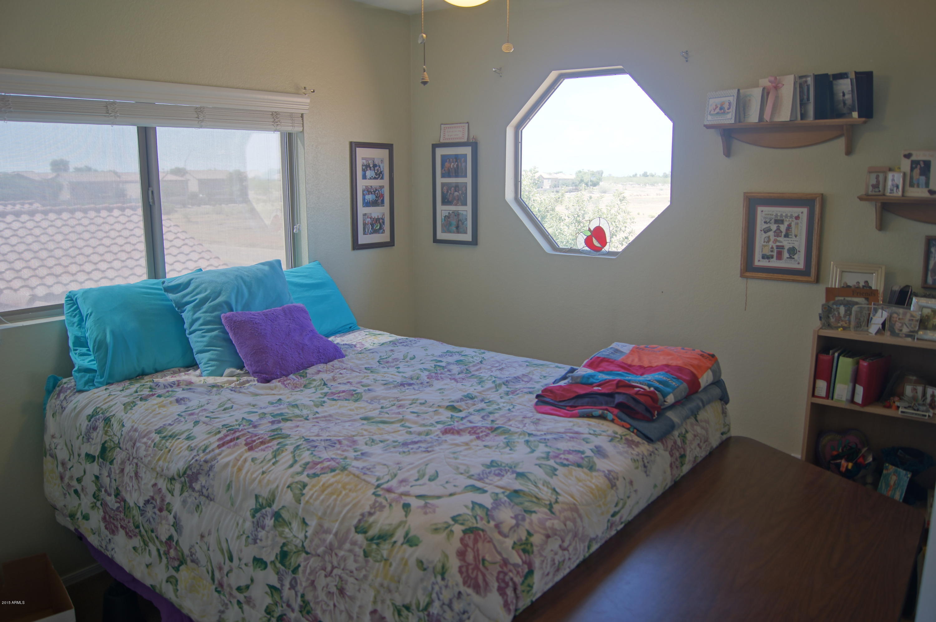 8041 West Hatcher Road Peoria, AZ 85345 - Photo 17 of 24 DSC00406