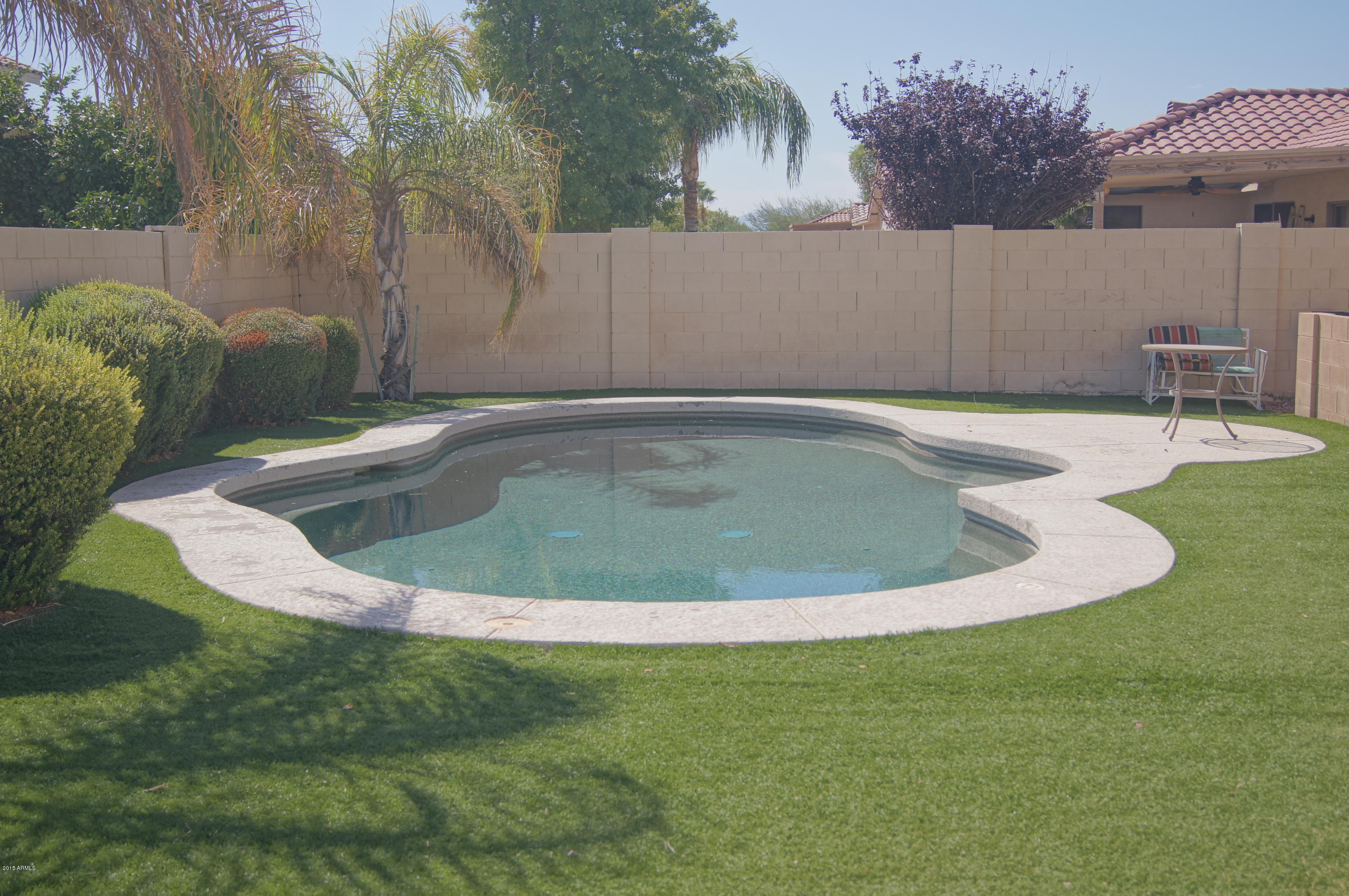 8041 West Hatcher Road Peoria, AZ 85345 - Photo 23 of 24 DSC00330