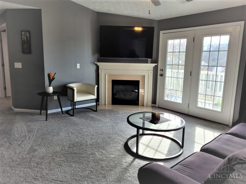 5485 Michelles Oak Court, Unit K Cincinnati, OH 45248 - Photo 6 of 35