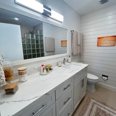 a view of a room with empty racks