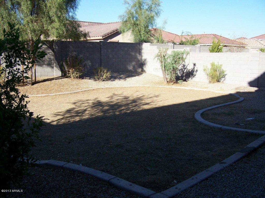 2620 West Bloch Road Phoenix, AZ 85041 - Photo 16 of 19 Backyard
