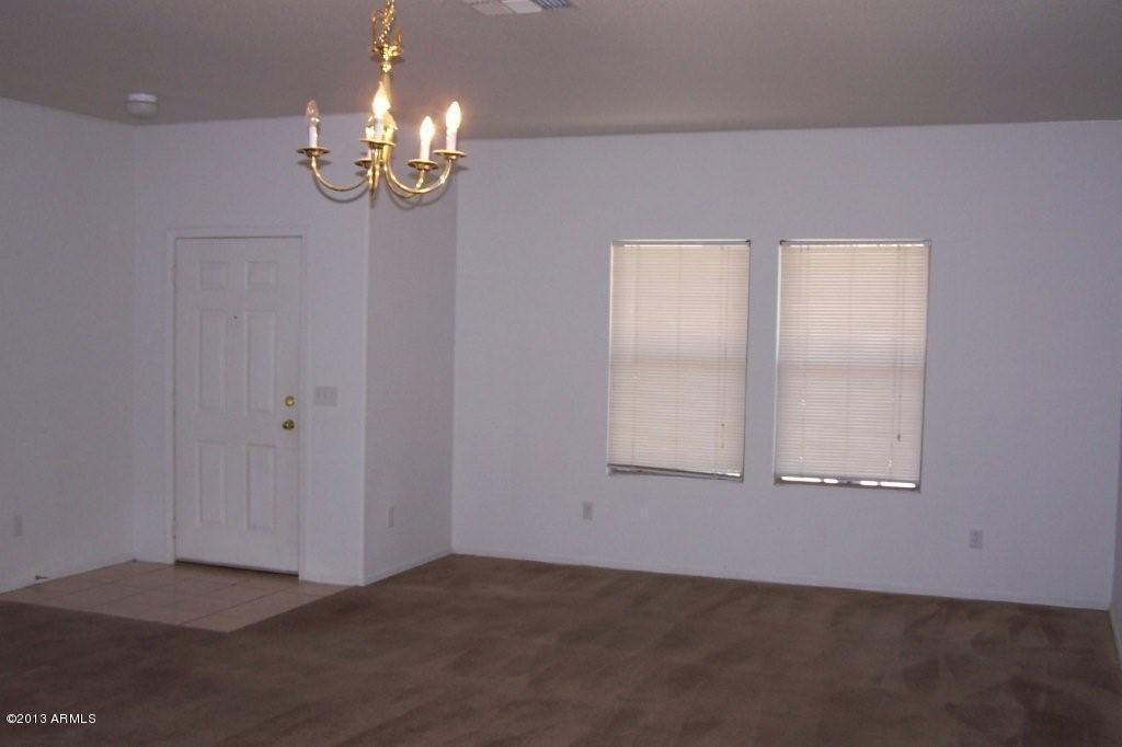 2620 West Bloch Road Phoenix, AZ 85041 - Photo 8 of 19 Living Room #2