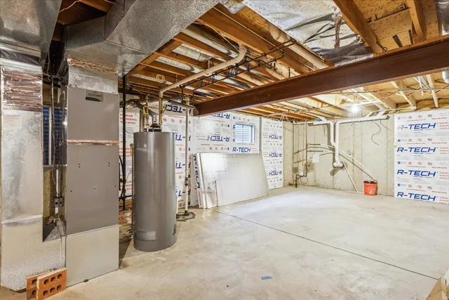 $325,000 | 1964 Pembrooke Court, Romeoville, IL 60446