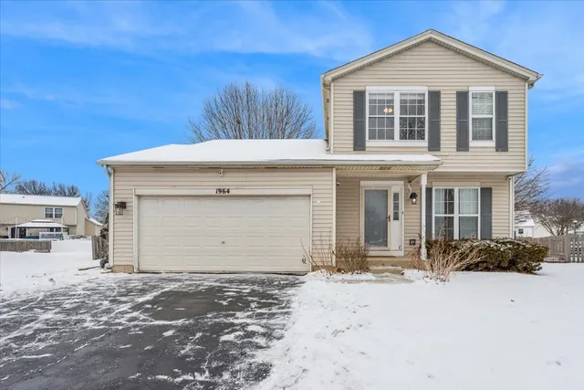 $325,000 | 1964 Pembrooke Court, Romeoville, IL 60446