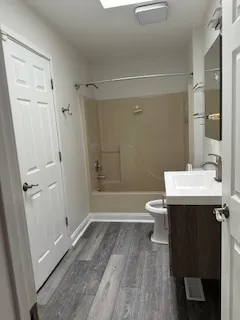 $325,000 | 1964 Pembrooke Court, Romeoville, IL 60446