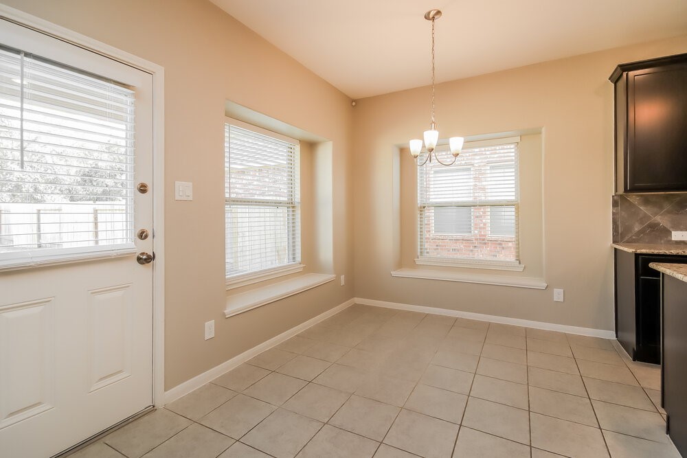 5223 Gulf Stream Lane Bacliff, TX 77518 - Photo 7 of 17