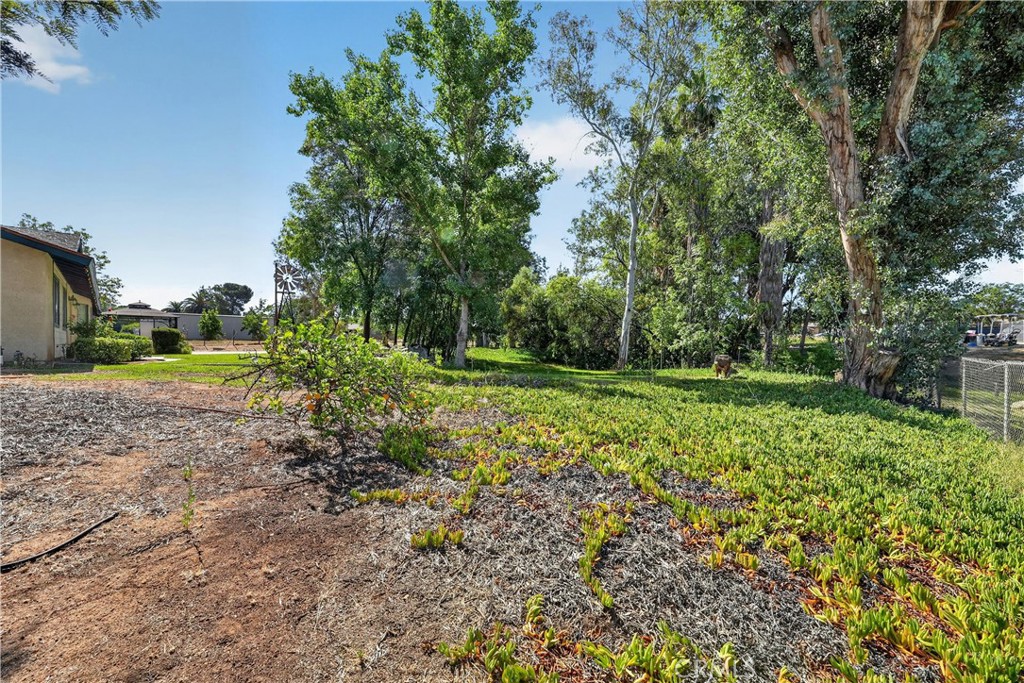 18666 Bert Road Riverside, CA 92508 - Photo 56 of 73