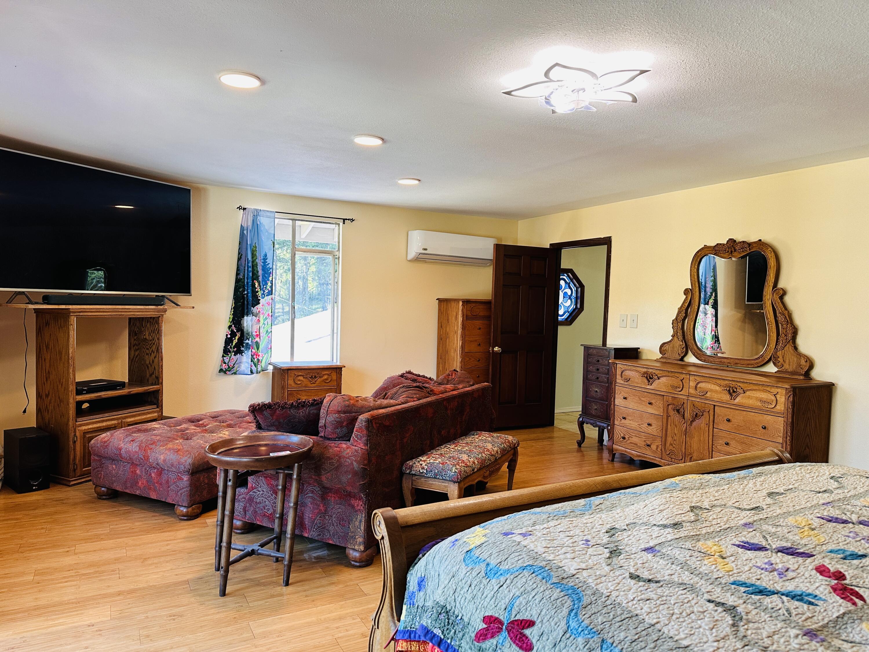 871 Dennis Boulevard Burnt Ranch, CA 95527 - Photo 9 of 47