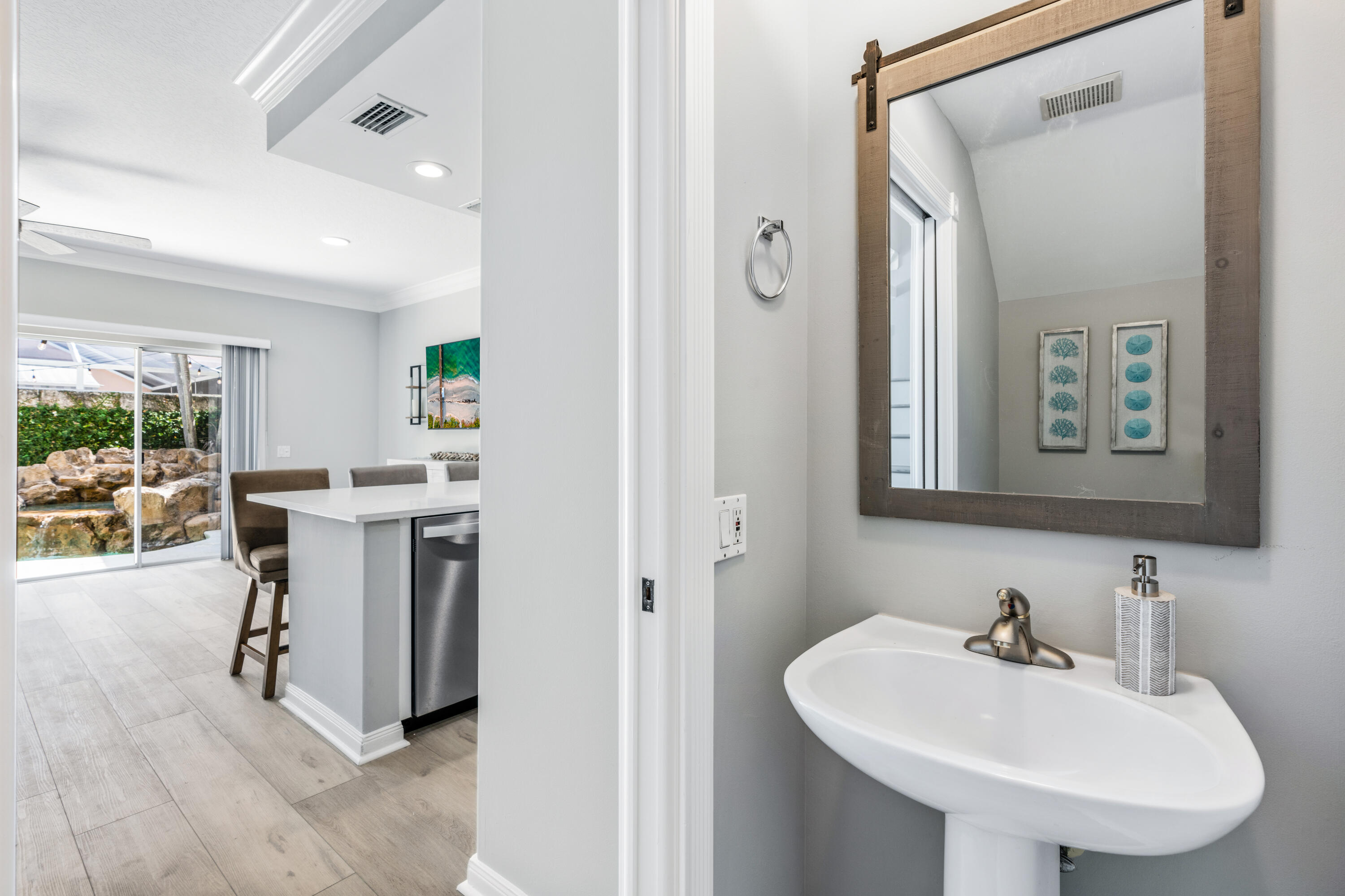 17 Oakleaf Court Tequesta, FL 33469 - Photo 17 of 34 17 Oakleaf Ct-1