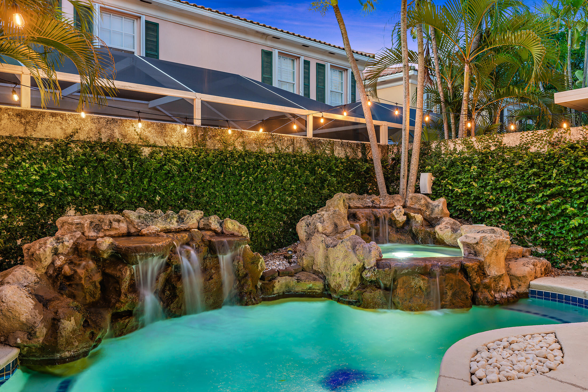 17 Oakleaf Court Tequesta, FL 33469 - Photo 25 of 34 17 Oakleaf Ct-29