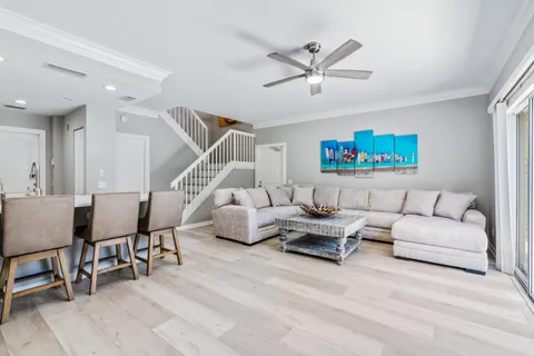 $4,000 | 17 Oakleaf Court, Tequesta, FL 33469