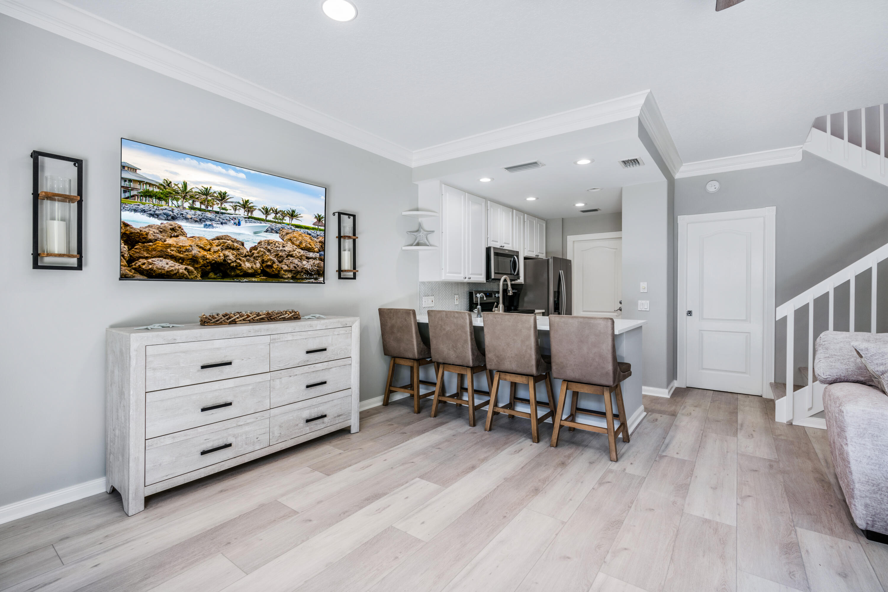 17 Oakleaf Court Tequesta, FL 33469 - Photo 9 of 34 17 Oakleaf Ct-4