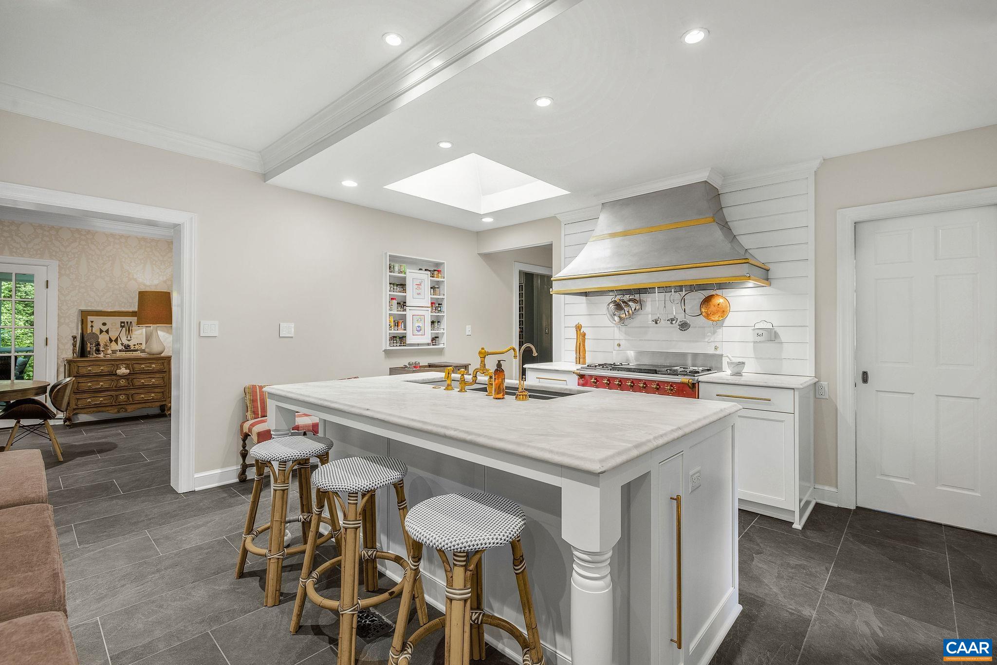 1415 Blue Ridge Road Charlottesville, VA 22903 - Photo 14 of 75 Gallery Image 14