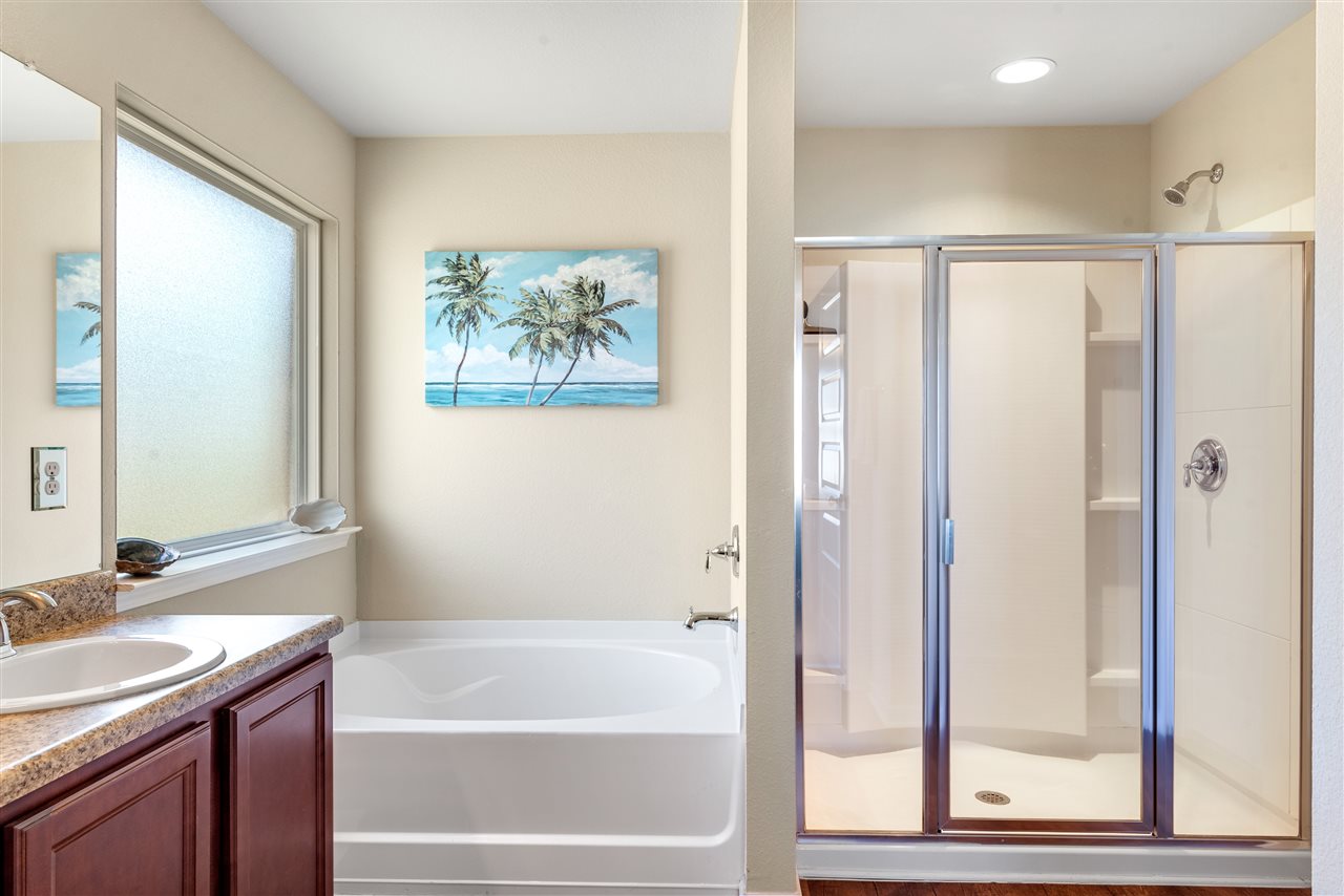 1691 Abbey Loop Foley, AL 36535 - Photo 29 of 36 Master bath