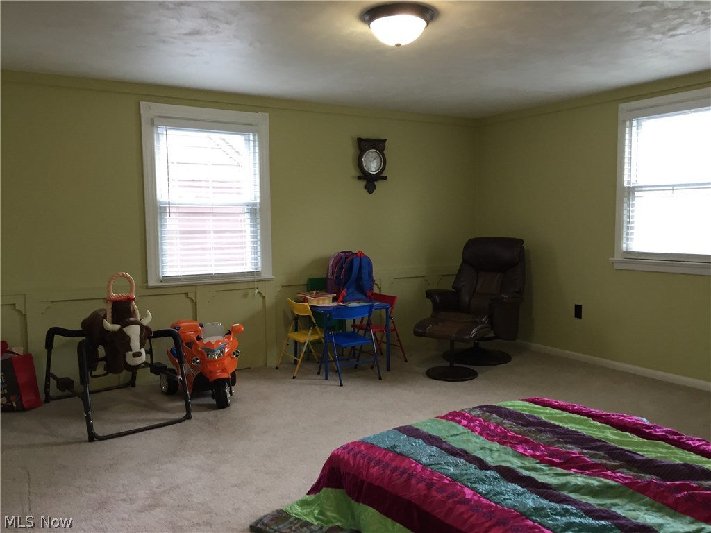 1384 Cranover Road Cleveland, OH 44124 - Photo 13 of 19