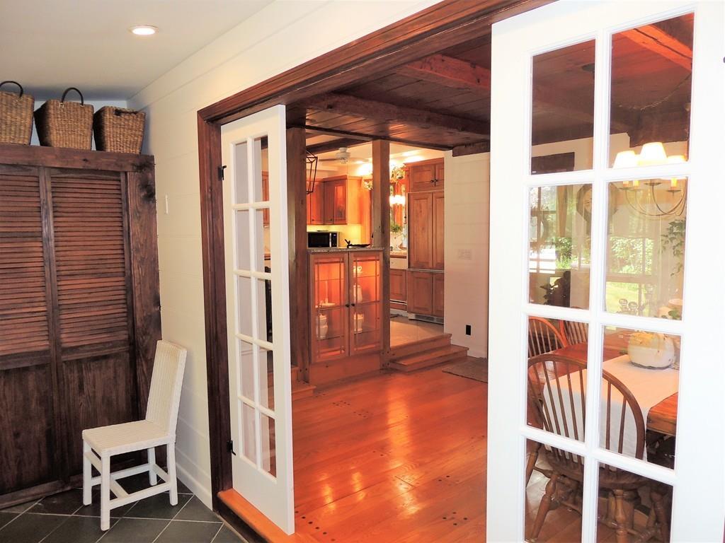 392 Porter Road East Longmeadow, MA 01028 - Photo 18 of 39 Gallery Image 18