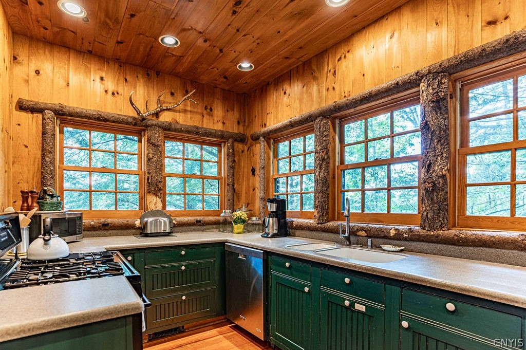 108 7th Lake Road Inlet, NY 13360 - Photo 31 of 49 Kitchen
