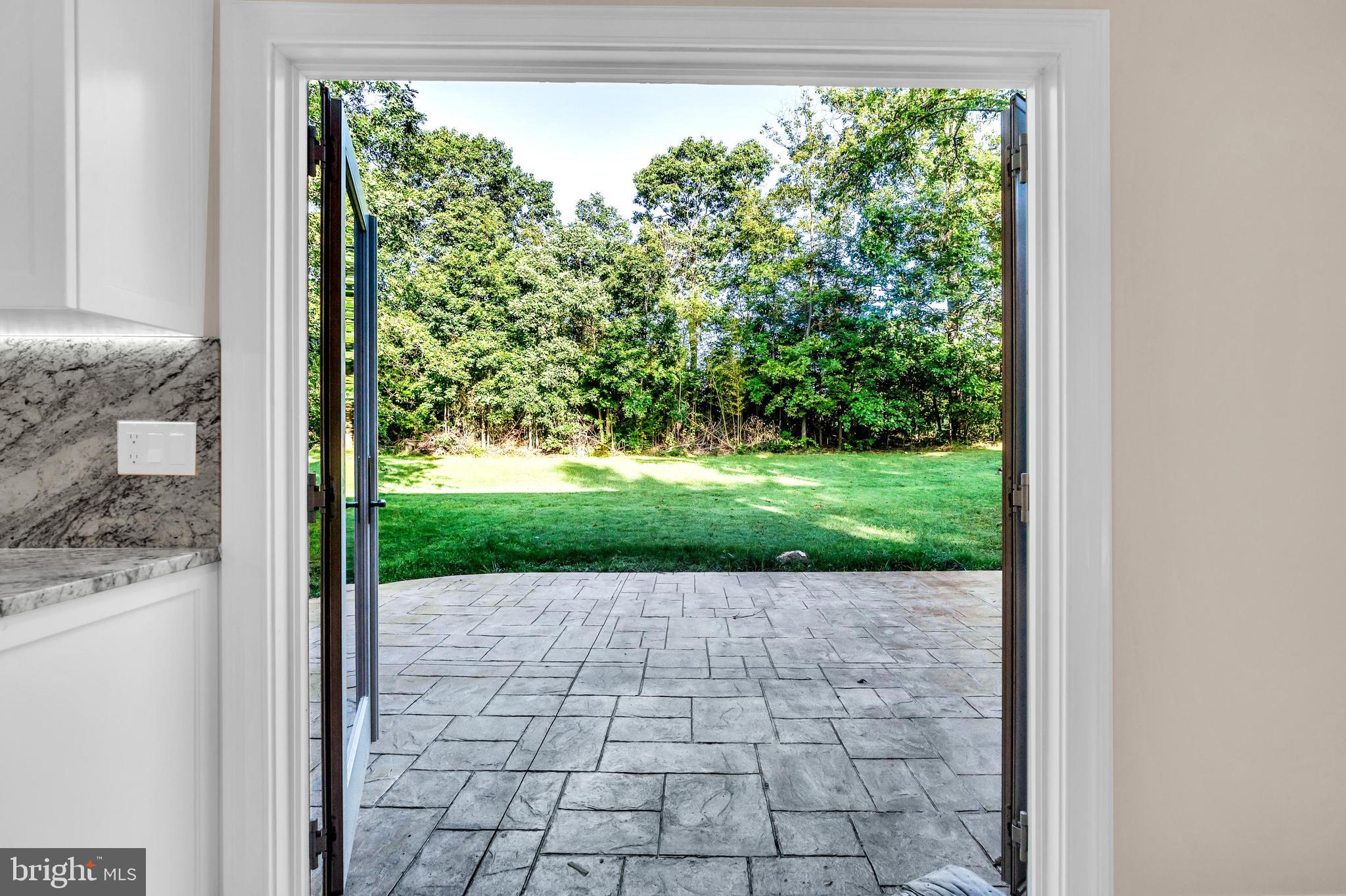 2296 Archdale Road Reston, VA 20191 - Photo 15 of 55