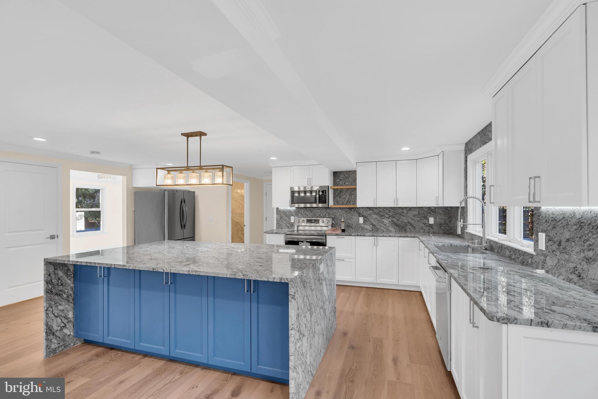 2296 Archdale Road Reston, VA 20191 - Photo 8 of 55 New Kitchen Appliances