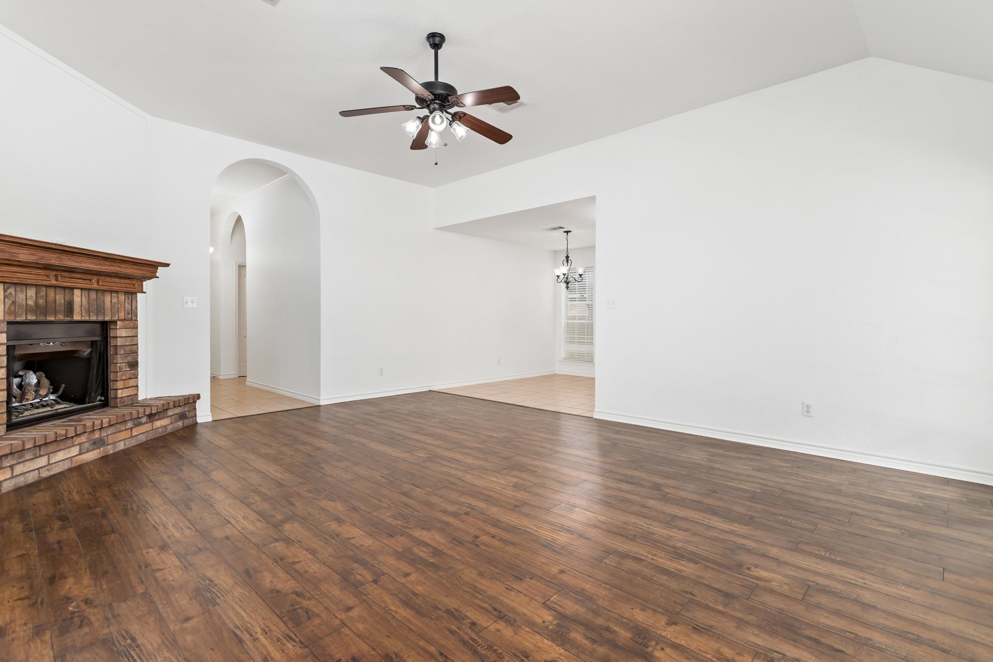 6060 Travis Lumberton, TX 77657 - Photo 7 of 27