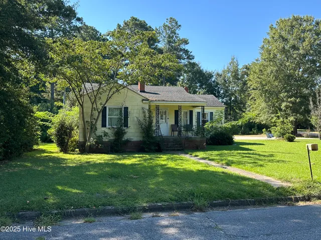 $82,000 | 423 Midland Way, Laurinburg, NC 28352