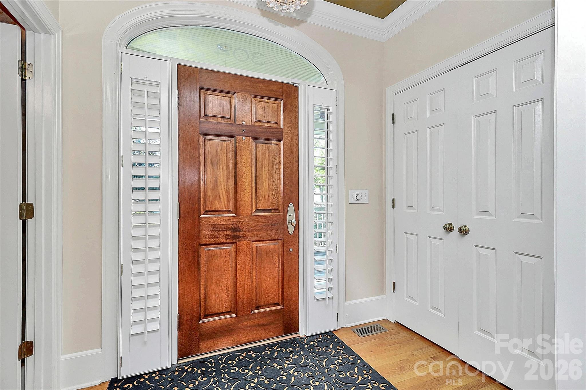 304 South Canterbury Road Charlotte, NC 28211 - Photo 12 of 39 a view of an entryway door