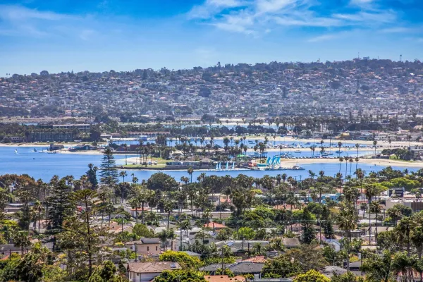 $4,190,000 | 1243-1245 Van Nuys Street, San Diego, CA 92109