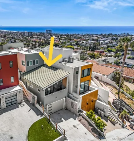 $4,190,000 | 1243-1245 Van Nuys Street, San Diego, CA 92109