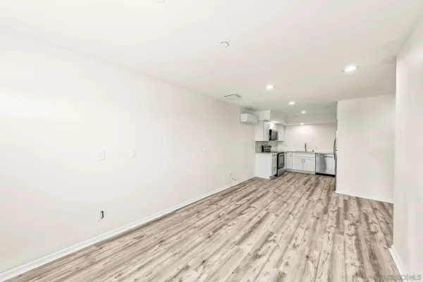 $4,190,000 | 1243-1245 Van Nuys Street, San Diego, CA 92109