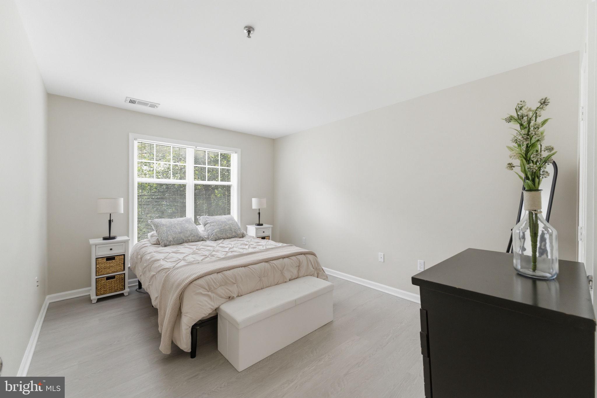 5565 Seminary Road, Unit 313 Falls Church, VA 22041 - Photo 33 of 64 Secord Spacious Bedroom