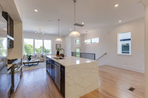 $899,995 | 5825 Maxon Avenue, Nashville, TN 37209