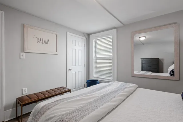 $2,350 | 526 Hevey Street, Unit 3, Manchester, NH 03102